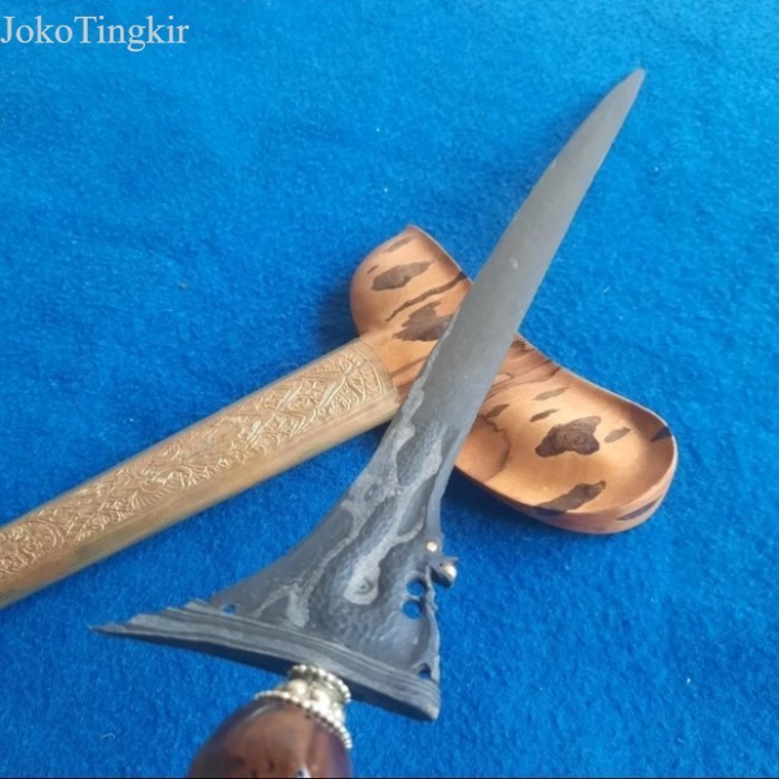 Keris Naga Nogo Siluman Ngemut Tangguh Mataram sepuh antik