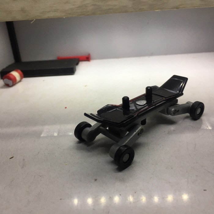 Diecast rangka mobil loose junk 12B -OS25