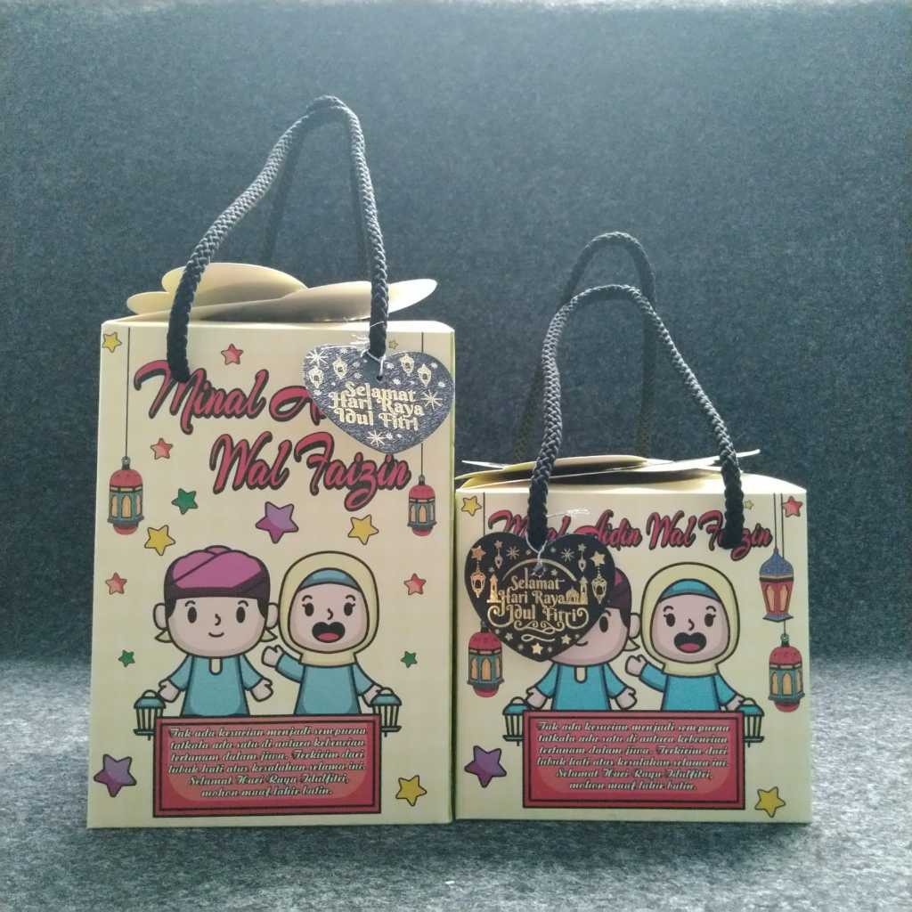 

pekanbaru / Kotak Hampers Idul Fitri Handle Tali + Tag Tutup Bunga
