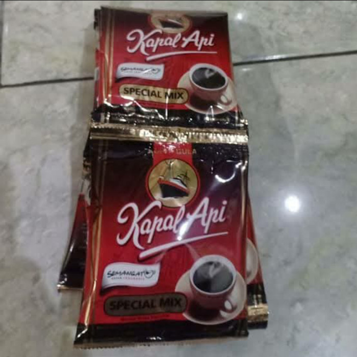 

kopi kapal api sachet 1 renteng - Naura Sukses Mart