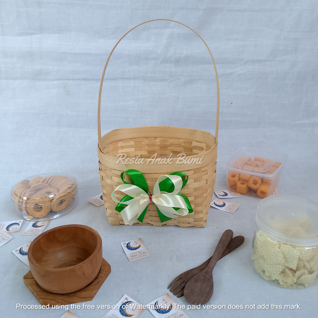 

B086 (Ramadhan Series) Tas Keranjang Nastar 16cm x 10cm Pita | tas hampers | tas parcel | tas anyaman bambu | wadah buah | wadah makanan | wadah kue kering | wadah oleh-oleh | wadah parcel | wadah hampers | wadah sirup | wadah kue kaleng | tas