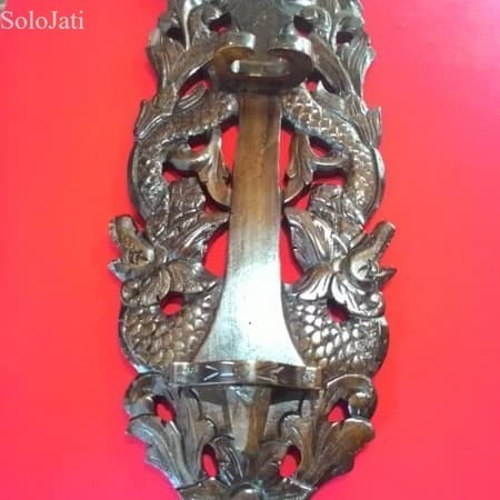 

Blawong Keris Tempat Pajang Keris Naga Kembar antik