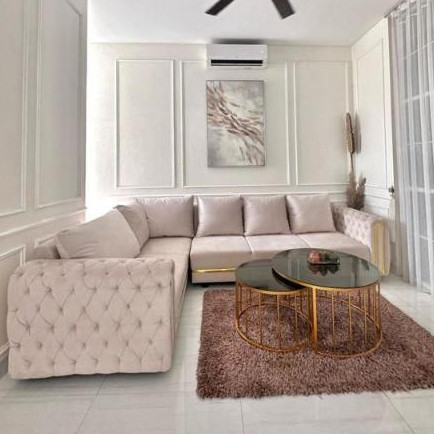 Sofa L shape kancing plus meja double