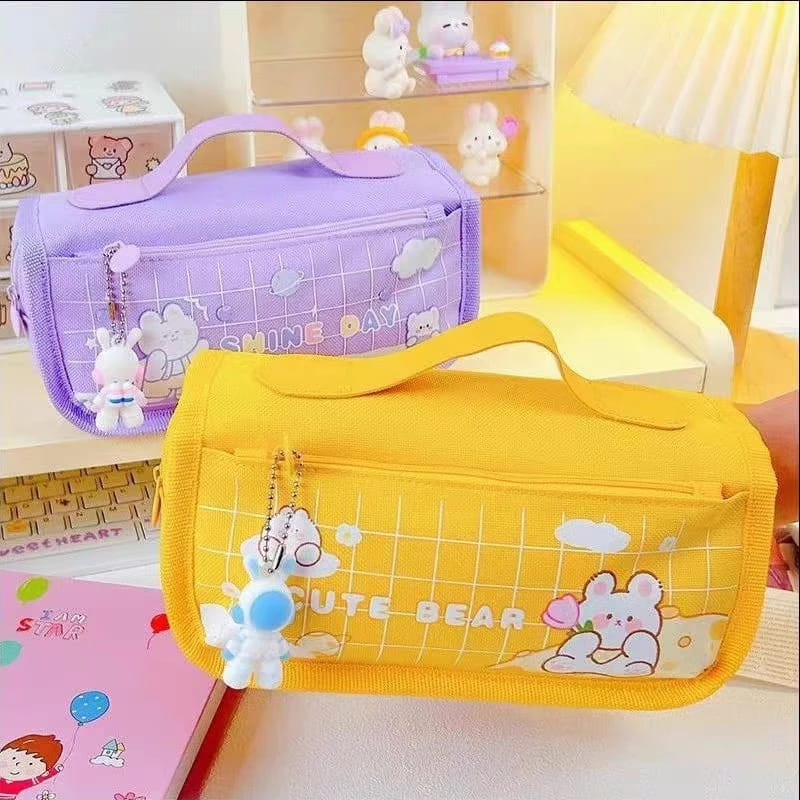 

Jual Produk ( Mia ) K005 Kotak Pensil Karakter Lucu FREE Gantungan / Kotak Pensil Anak / Tempat
