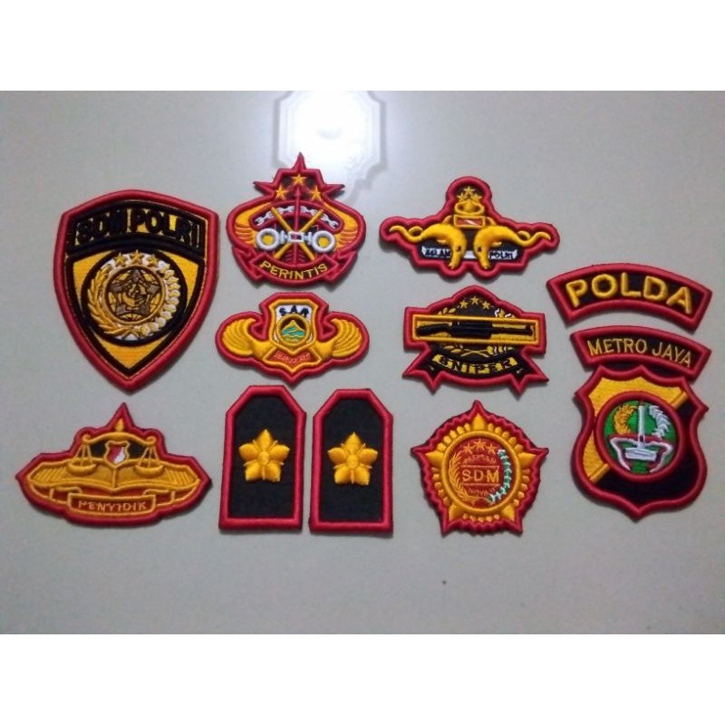 ATRIBUT SDM POLRI TIMBUL