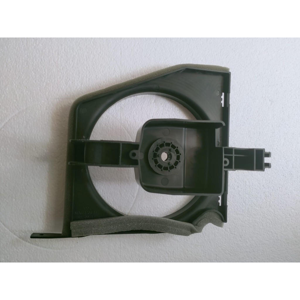 BRACKET DUDUKAN MOTOR FAN BAWAH KULKAS SXS LG GC-B247 GC-M247 GC-M297