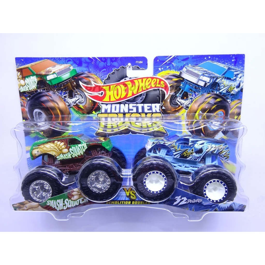 Hot Wheels Monster Trucks Smash Squatch vs 32 Degrees