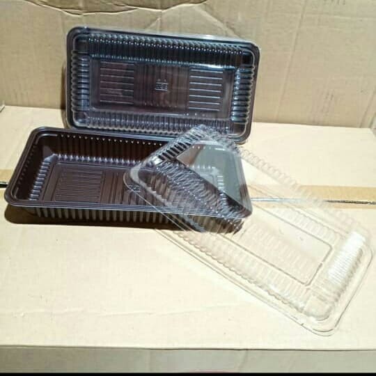 Mika Brownis uk M/Sedang+Tutup/Tempat Kue Pudding Tanggung (isi 50pcs)