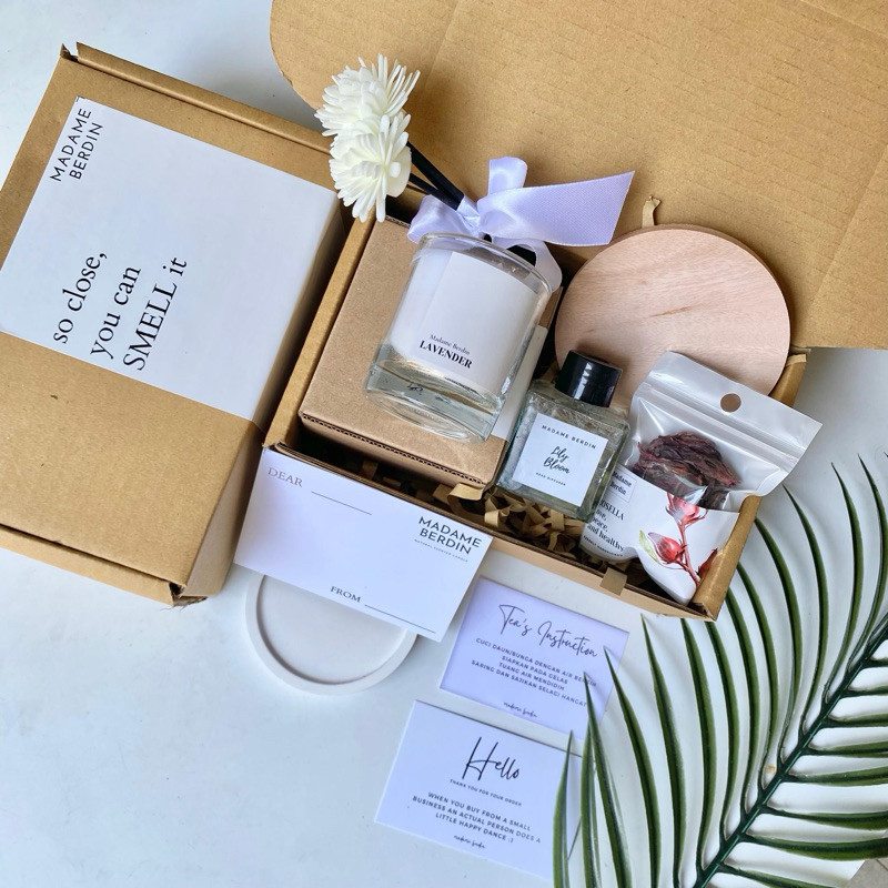 Hampers Scented Candle Reed Diffuser Set | Gift set lilin aromaterapi reed diffuser | Kado Ulang Tah