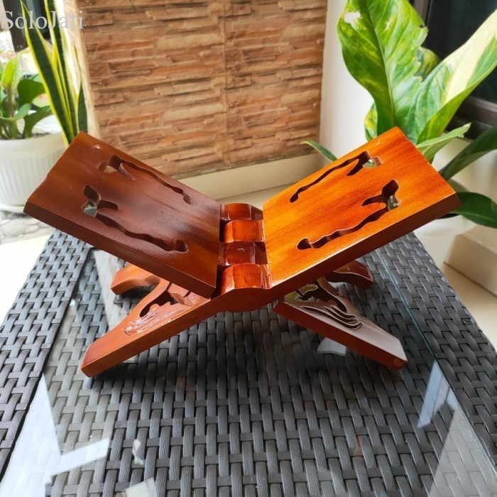 

REKAL Al-QUR'AN ukuran lebar 20cm Ukir. Tatakan, dudukan Alquran murah