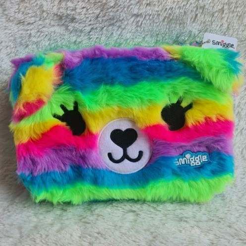 

Andma tempat pensil smiggle pelangi