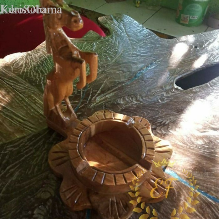 

ASBAK KAYU JATI MODEL HEWAN DAN POHON UKIR murah murah