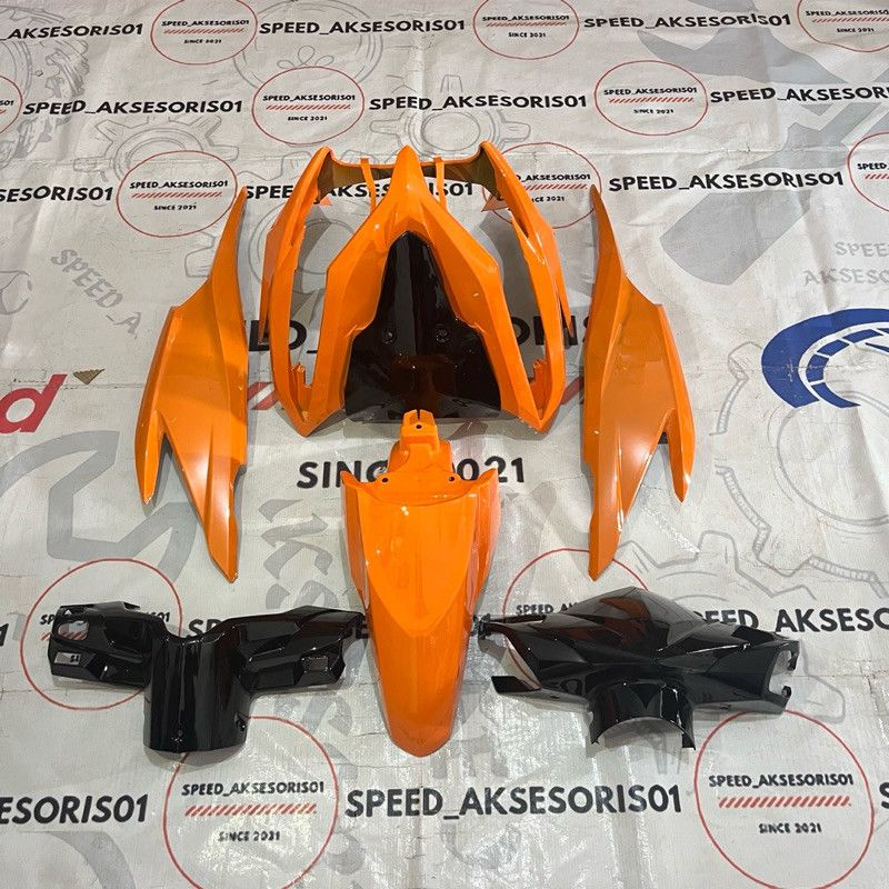 Full set body halus Honda Vario Techno 125 Old tahun 2012 2013 2014 warna oren orange