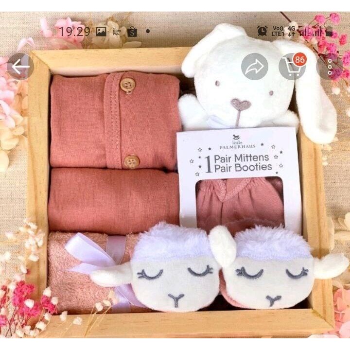 

HAMPERS KELAHIRAN