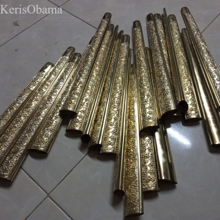 

pendok slorok solo kuning 20bj Antik