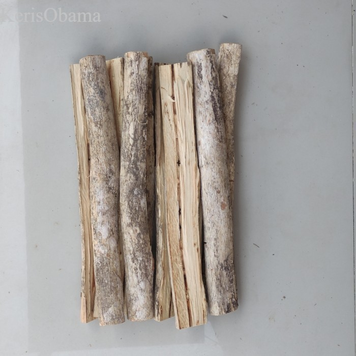 

KAYU API UNGGUN - KAYU BAKAR API UNGGUN 1 KG murah
