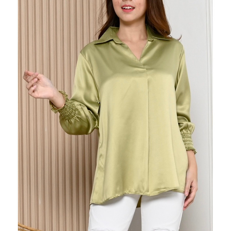 Blouse Keren / Kemeja Wanita Lengan Panjang / Atasan Wanita / Kemeja Satin/Blouse Satin Premium