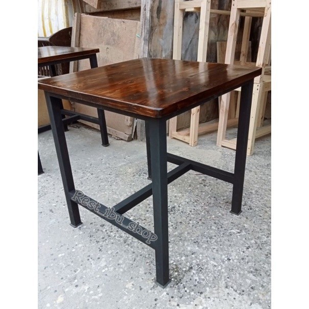 meja cafe, terbuat dari BESI HOLO & KAYU JATI BELANDA
