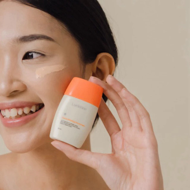 Lucienne Tinted Glowing Sunscreen