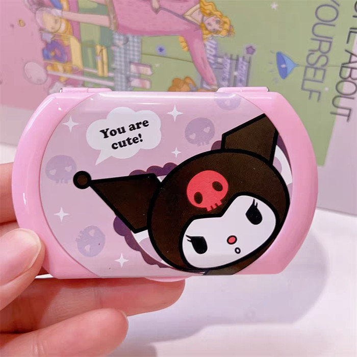 

Kalkulator Elektrik Cermin Lucu Sanrio / Cute Electronic Calculator - Kuromi