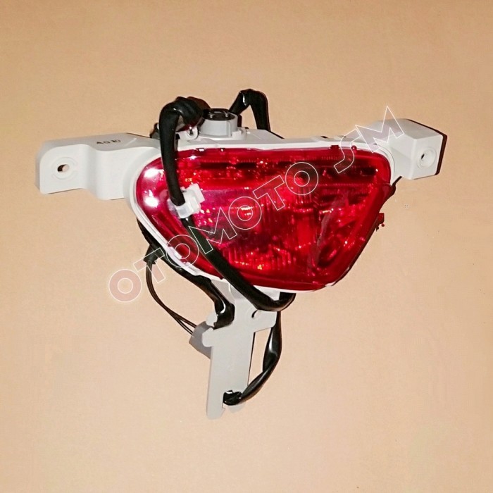 Stop Lamp Lampu Stop Kanan Mazda 2 Original berkualitas