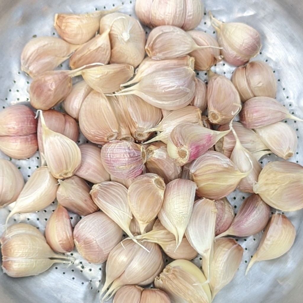 

Bawang Putih Kating Sortir Besar 250gram, 500gram Fresh