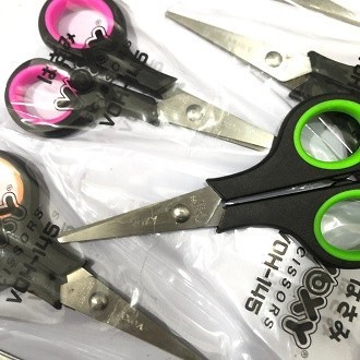

CY - 1 PCS GUNTING VOXY -145 TANGGUNG WARNA WARNI