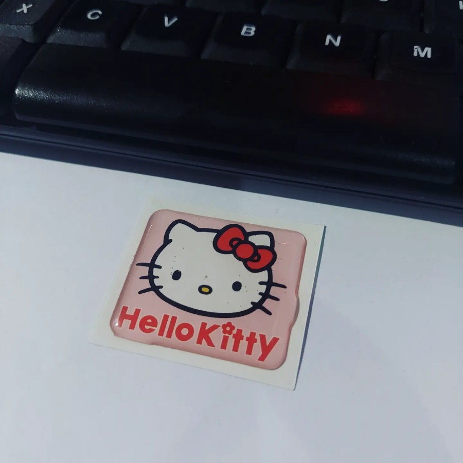 

Sticker Timbul Resin Hello Kitty Kotak Logo Stiker Lentur 3D Kecil