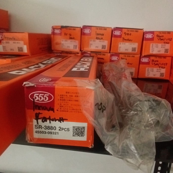 Rack end Innova fortuner 555 jpn