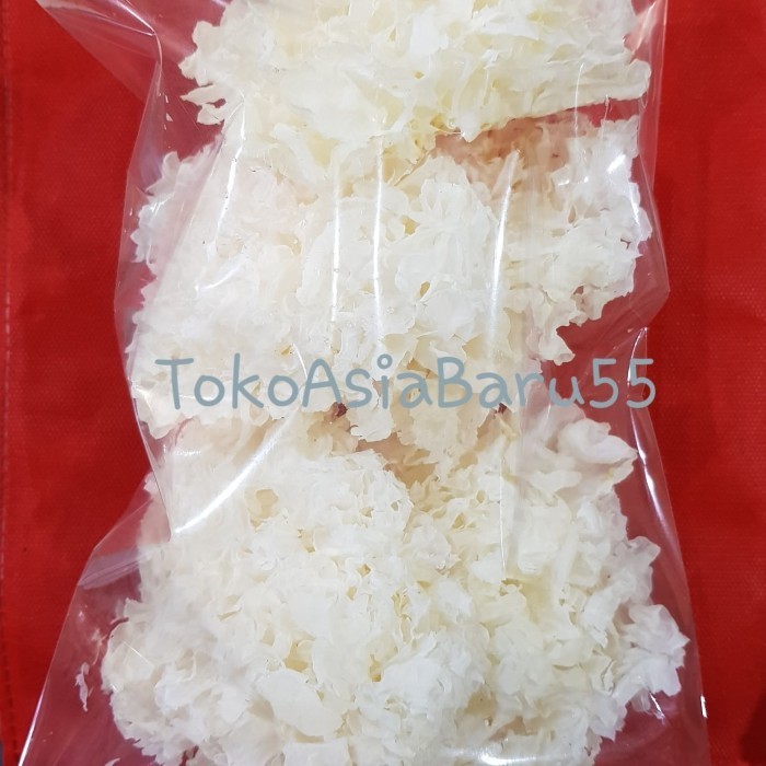 

jamur putih / jamur salju / bai mu erl