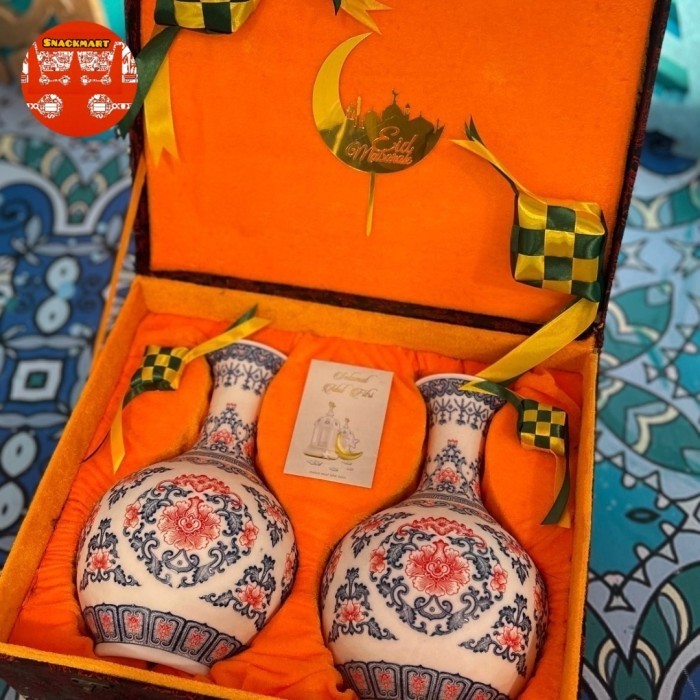 

Hampers Lebaran Premium Ramadhan Guci Premium Parcel Lebaran Guci 2