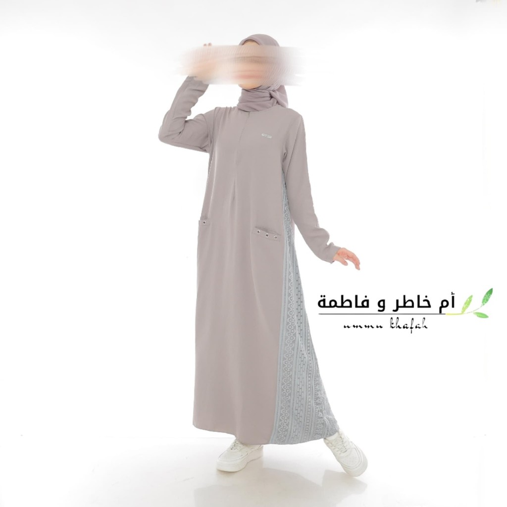 Lubna Eyelet Abaya