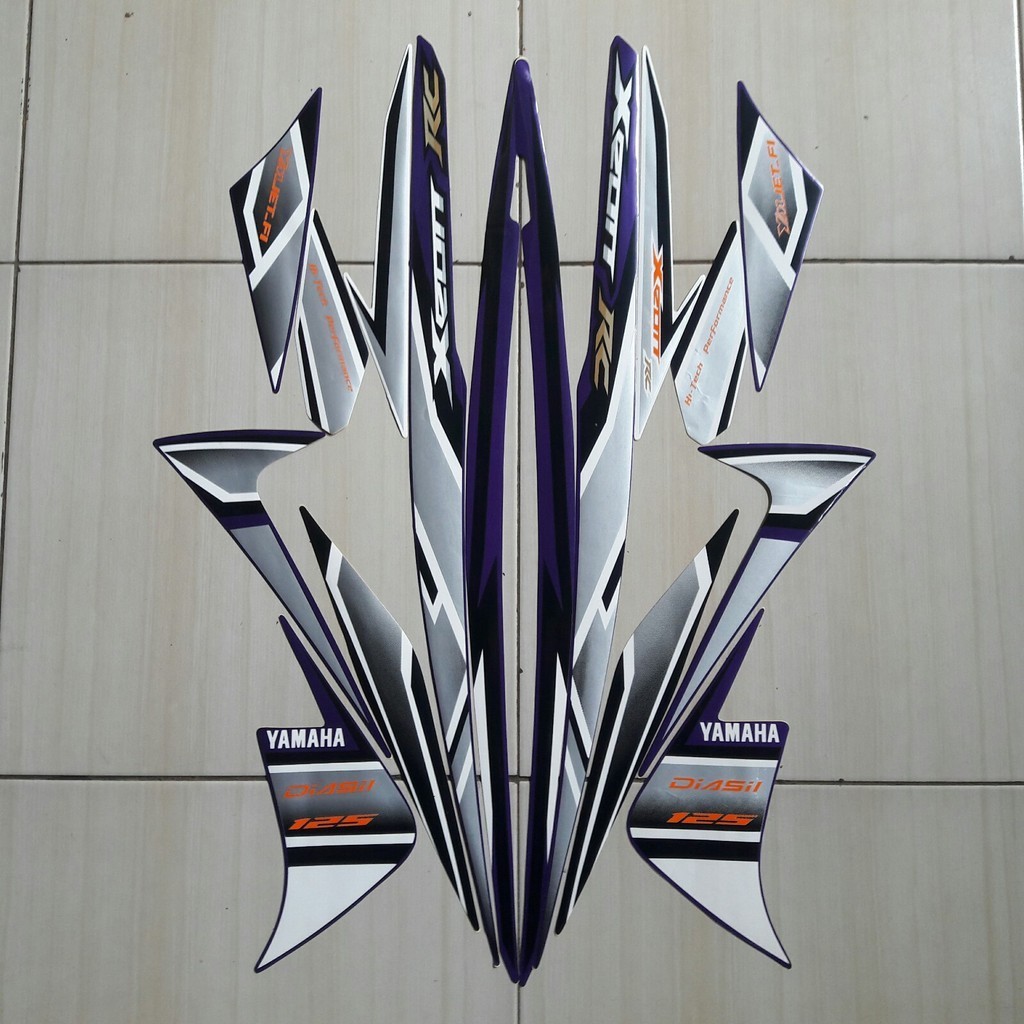 sticker striping motor xeon rc 125 2013 ungu