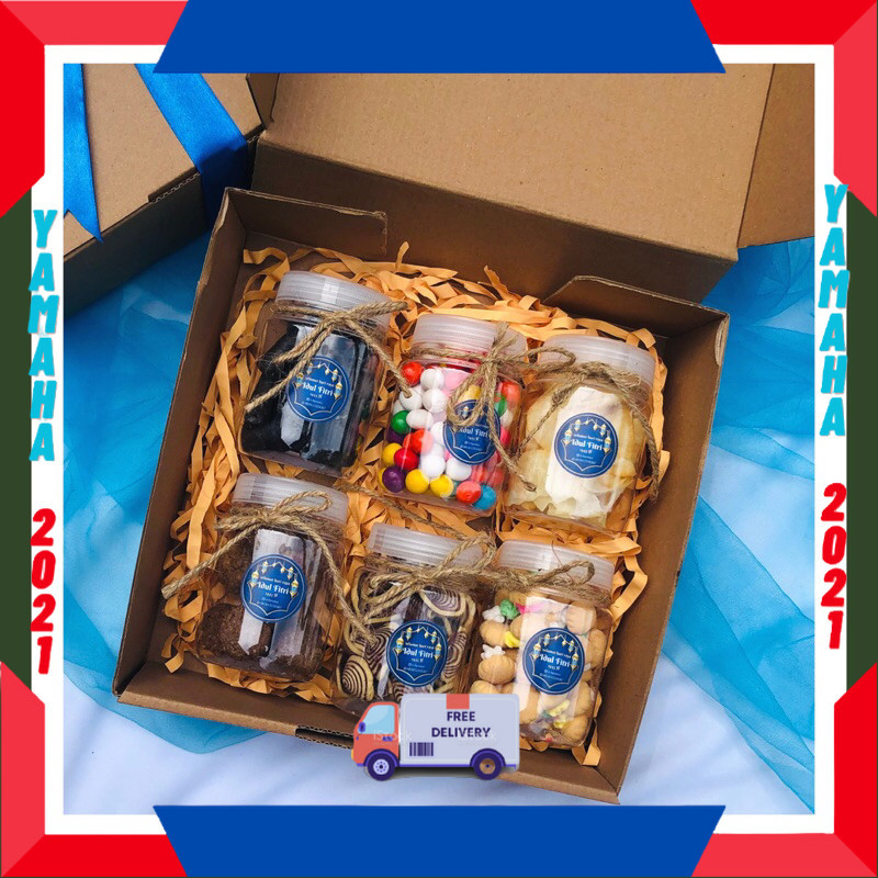 

KADO HAMPERS PASTRY ISIAN BANYAK FULL / HAMPERS LEBARAN ISI 6 TOPLES / SIAP KIRIM AMAN IDUL FITRI 1445