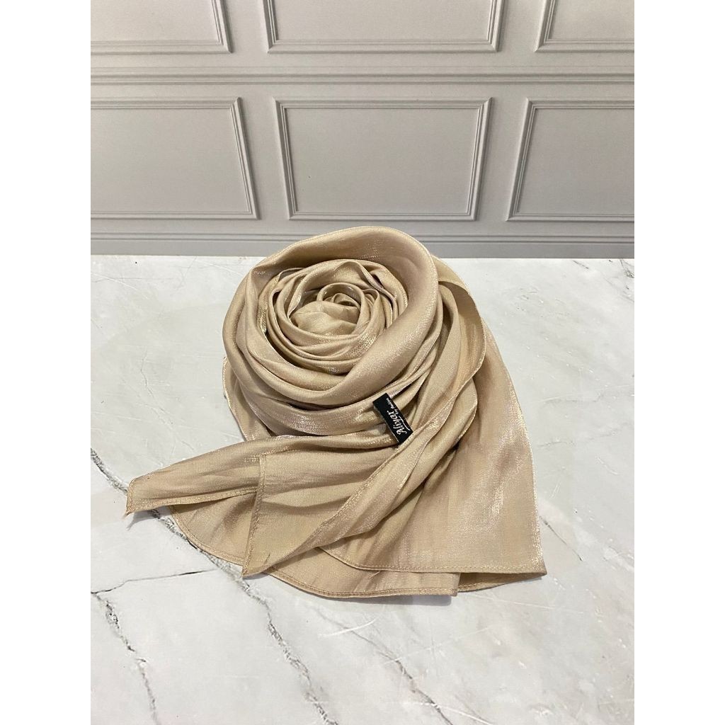 Pashmina Shimmer Premium / Pashmina Shimmer Silk / Pasmina Shimmer size 75x175 warna latte