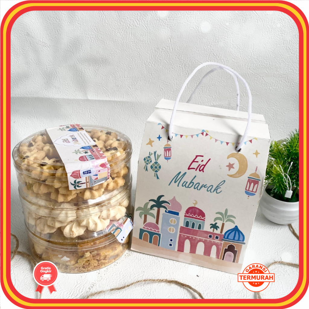 

Souvenir Keren Unik Kekinian cocok buat pacar pernikahan Anniversary Termurah / 10 Pcs Gable Box Lebaran - White Pink Muat 3 toples jar 250gr/ uk 16x16x13 cm /hampers kue lebaran/ bpx topleskuker
