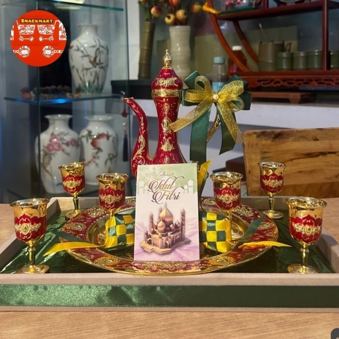 

Parcel Ramadan Unik Hampers Ramadan Premium Gelas Minum Arab Baki Kayu