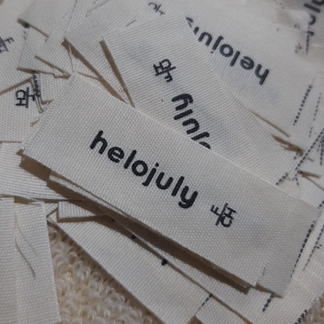 

Label hijab / Label Baju / Label Woven Damask Subtitute