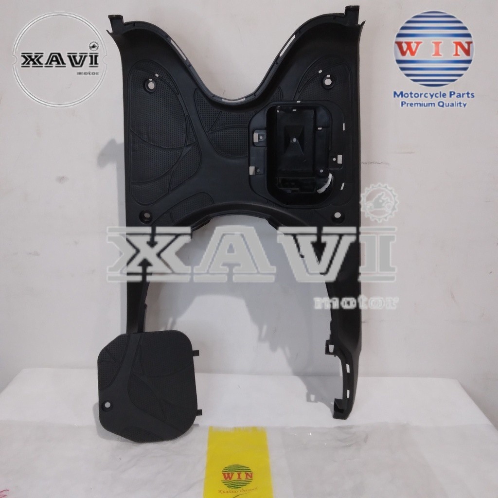Pijakan Kaki + Tutup Aki Scoopy 110 FI 2013 2014 2015 | footrest atas WIN | bordes pijakan motor inj