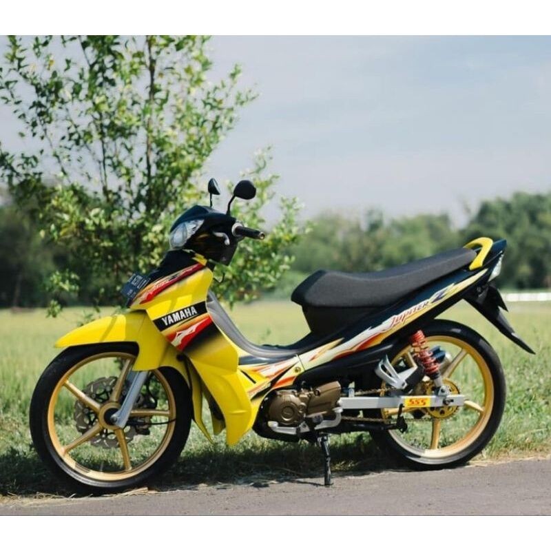 STRIPING STANDAR ORI LIST STIKER MOTOR YAMAHA JUPITER Z TAHUN 2004 HITAM KUNING