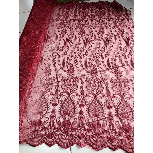 Kain Brokat Tile Korea Warna Maroon, Bahan Kebaya Brokat Tille Bordir
