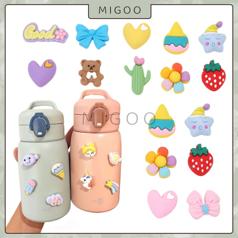 

MiGoo Sticker 3D Isi 4 Pcs Timbul Botol Stiker Botol Minum 3D Resin Clay Stiker 3D Magnet kulkas DIY Stiker Botol Minum Kulkas Kartun 3D