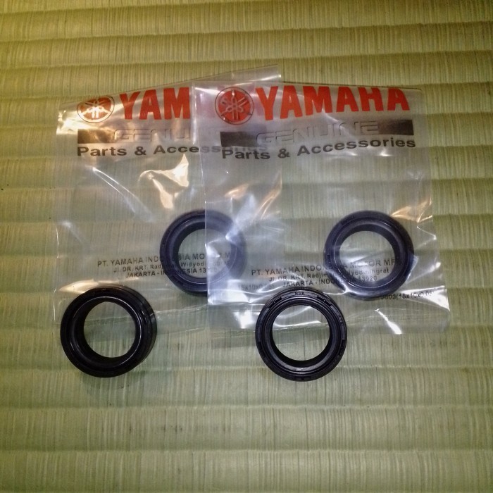 Oil seal shock depan YAMAHA MIO ALL TYPE / NOUVO / XEON