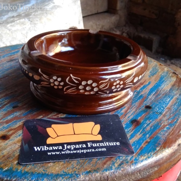 

Asbak Tempat Puntung Rokok Kayu Jati Ukir Minimalis murah