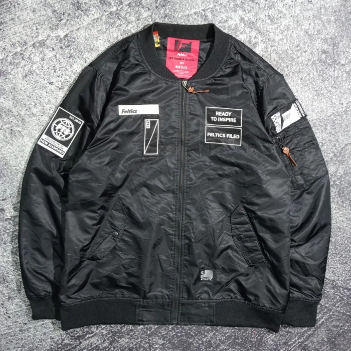 Jaket bomber pria casual FELTICS hitam bagus size xl