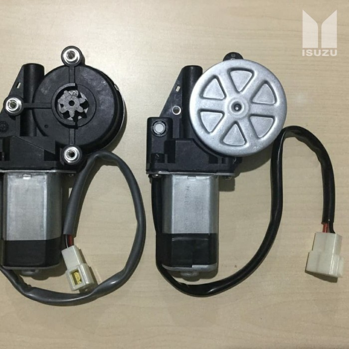 Motor Power Window Panther Kapsul Gigi 7 Lubang Baut 3 - DEPAN KIRI