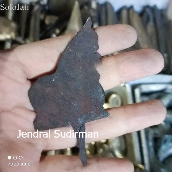 

pusaka semar kuncung sepuh majapahit kamarogan Murah Meriah JD21 murah
