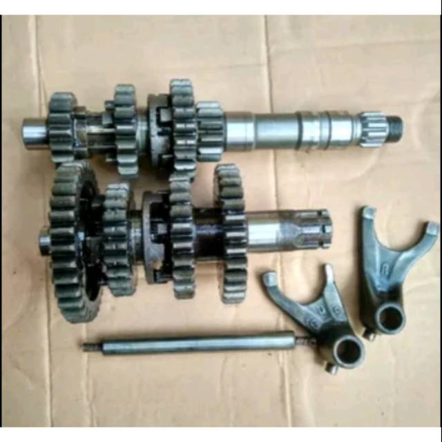 Gigi Rasio YAMAHA Jupiter Z