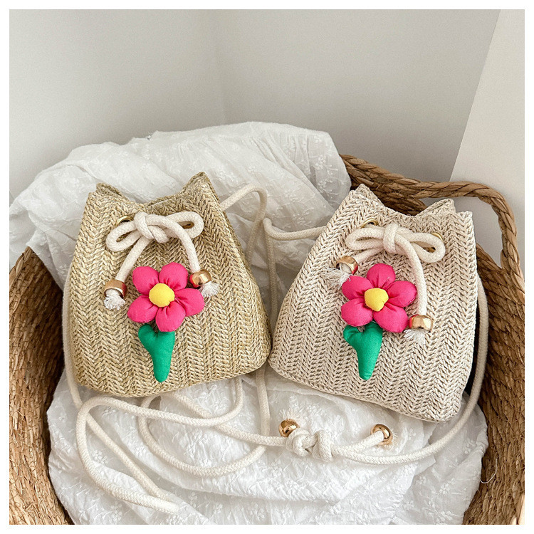 BAO155 Tas Selempang Bucket Serut Bahan Anyaman Bunga /Tas Serut Bunga /Tas Mini