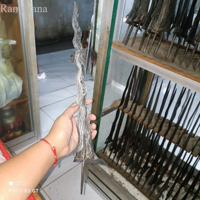 

keris sengkelat ngulit semangka sepu mataram kuno pny mpu sindok bk me murah